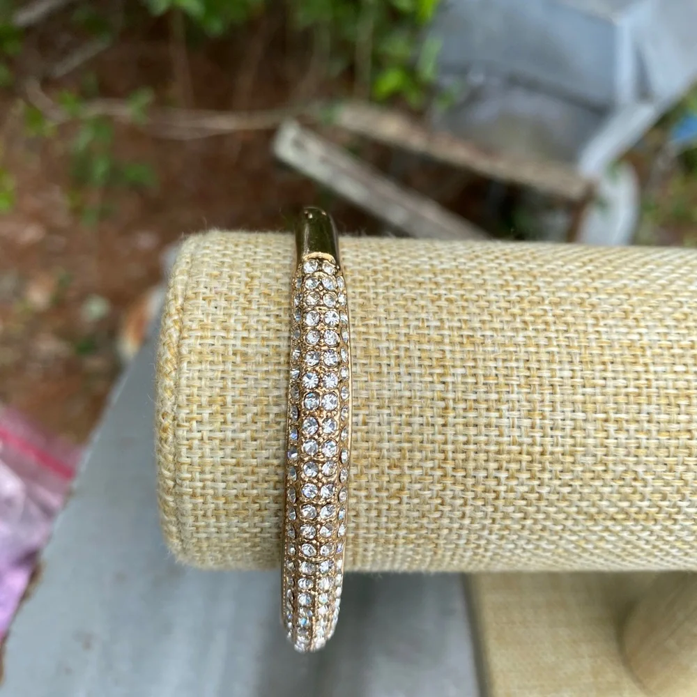 Gold & Crystals Hinged Bracelet - Picture 4 of 5